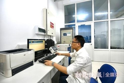 不同場合需要怎樣的光環(huán)境還能兼顧節(jié)能環(huán)保 上海智慧照明產(chǎn)業(yè)計(jì)量測(cè)試中心成立